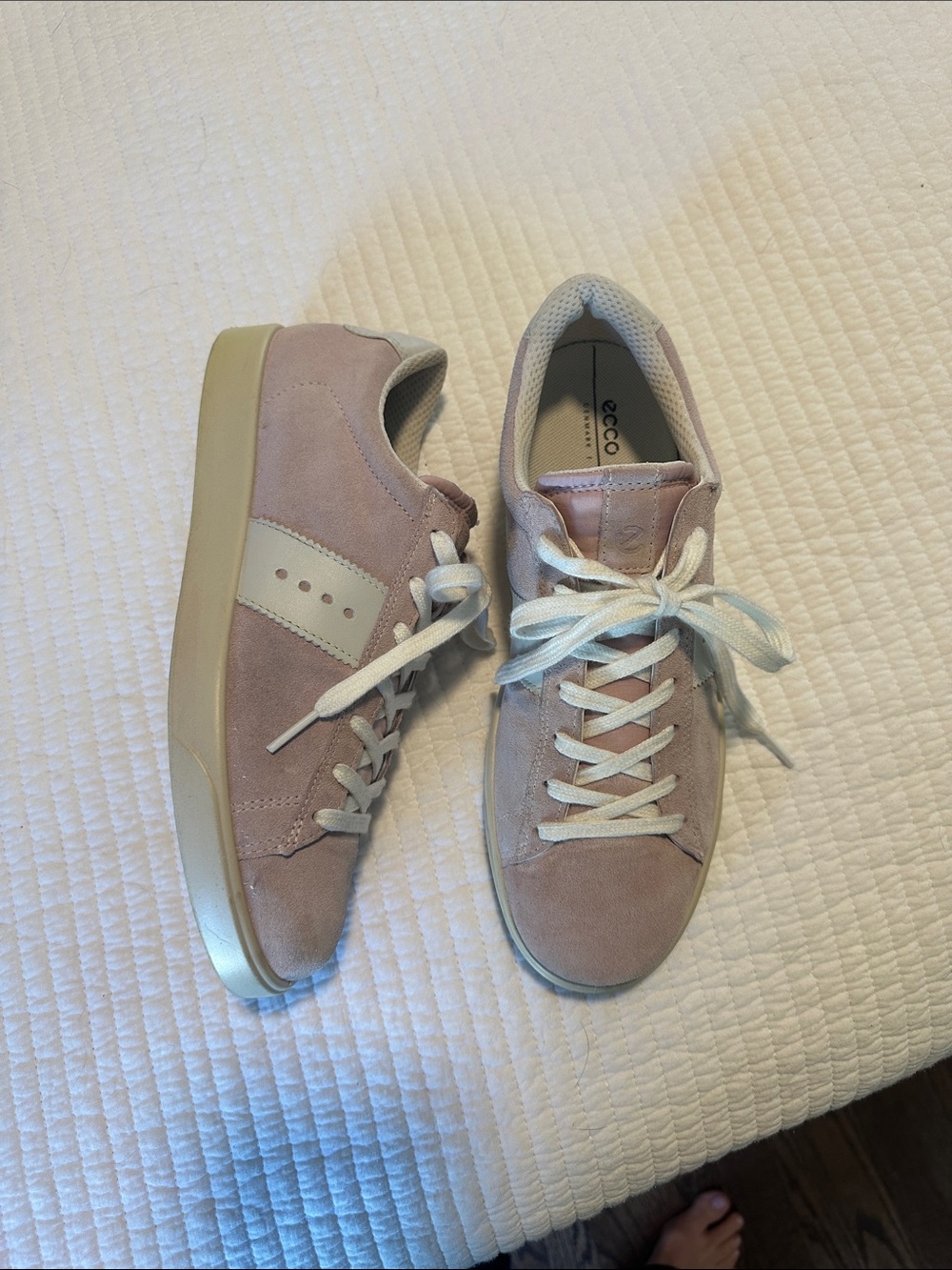 Ecco Blush Suede Low-Top Sneakers with Cream Stripe